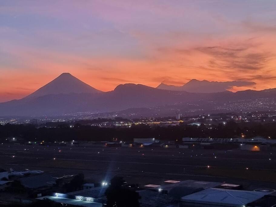 Amazing Volcano views Città del Guatemala Esterno foto